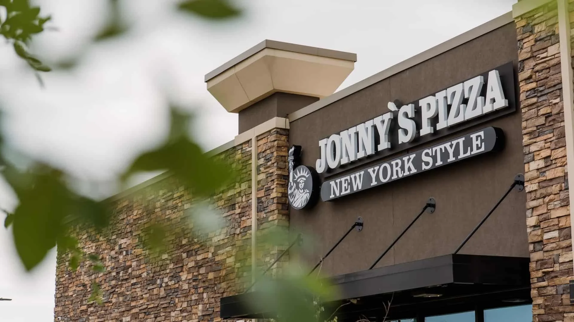 jonnys-pizza-location-aubrey-texas
